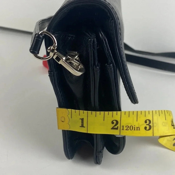 Black Genuine Italian leather cross  body shoulder bag - Picture 15 of 16